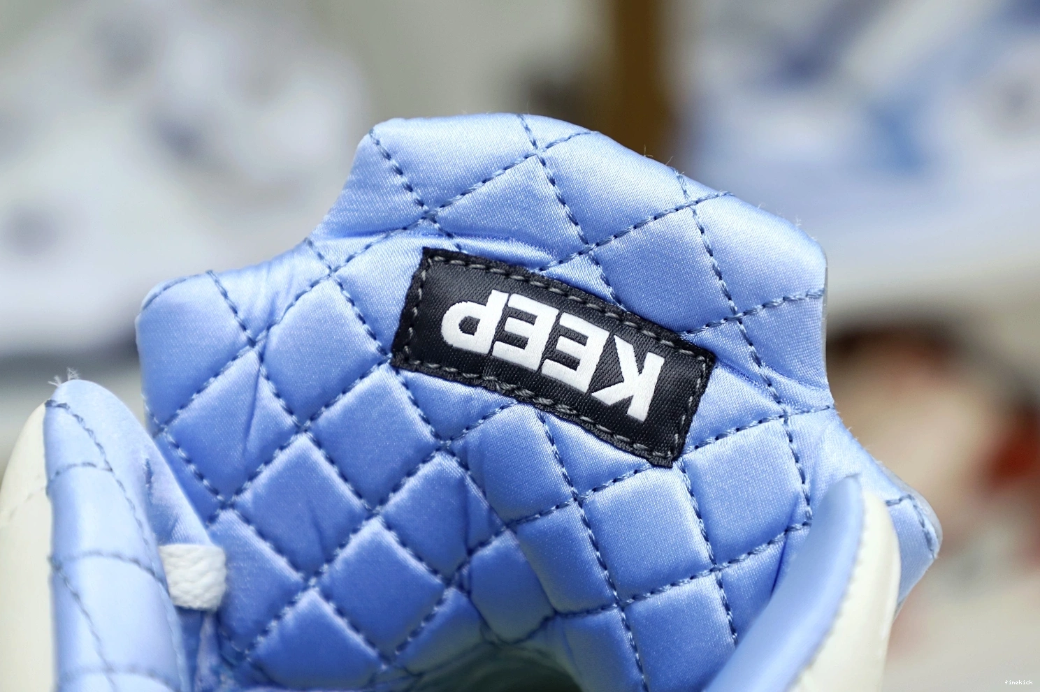 5 BE JORDAN KHALED THE AIR DJ WE 1028